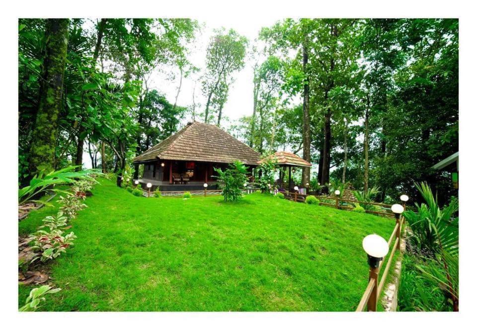 Traditional Kerala Villa Munnar Exterior photo