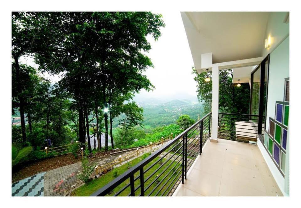 Traditional Kerala Villa Munnar Exterior photo